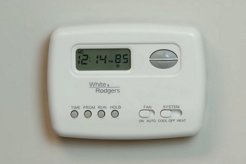 White Rodgers Thermostat Blinking Snowflake Causes Fixes